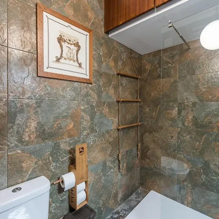 Guestready - Woodwork Apartment *